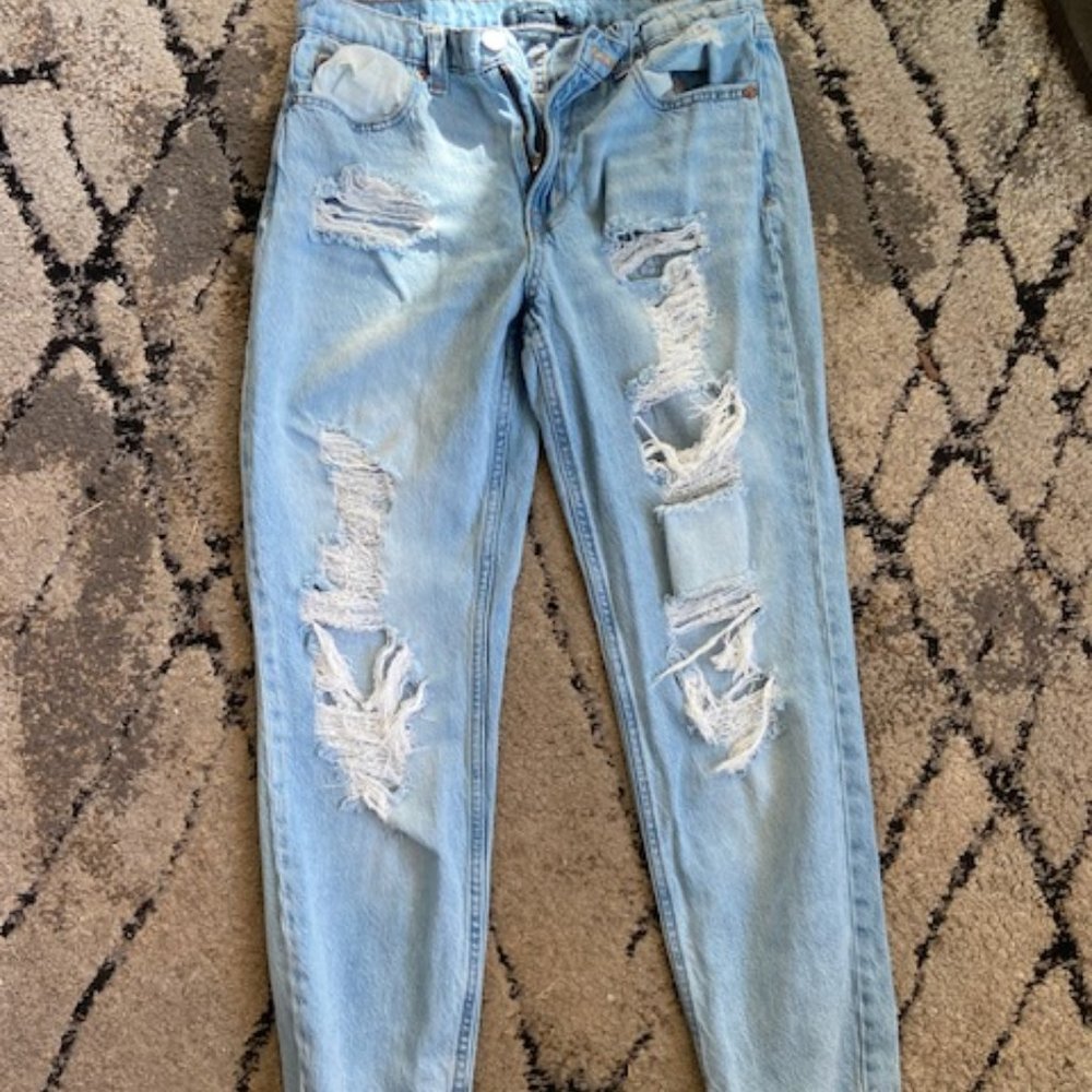 Aeropostale Girls (Mom Branded Jeans) Size 6